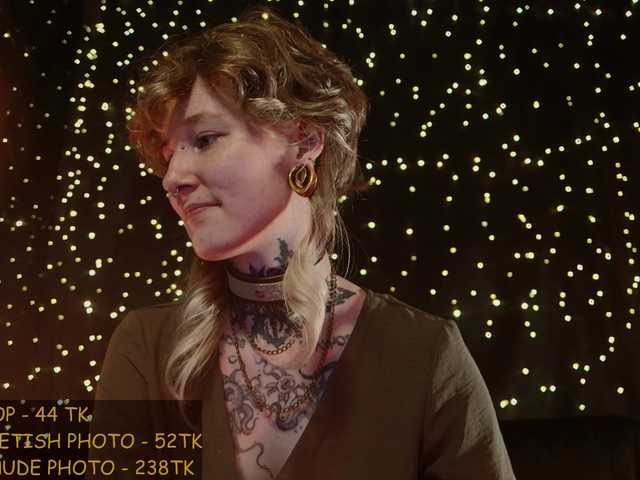 LittleSpaceMouse- live webcam show