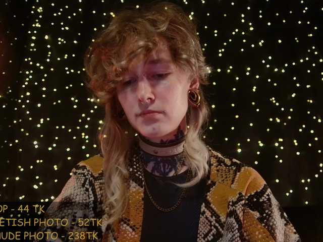 LittleSpaceMouse- live cam on BongaCams