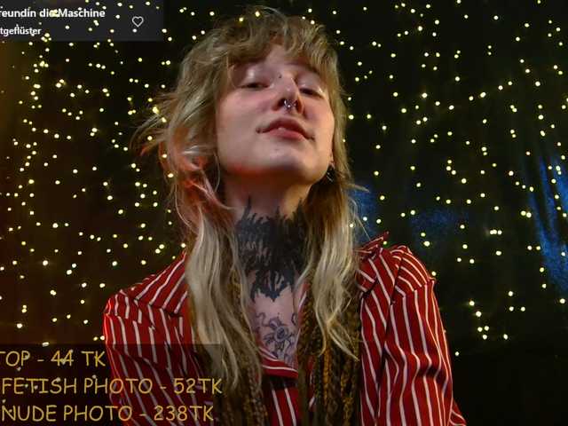 LittleSpaceMouse-'s BongaCams show and profile