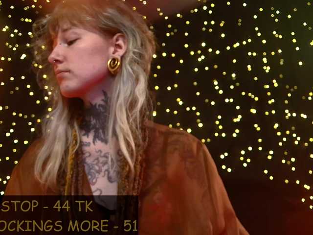 LittleSpaceMouse-'s BongaCams show and profile