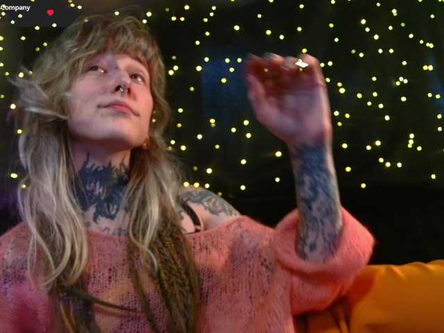 LittleSpaceMouse-'s BongaCams show and profile