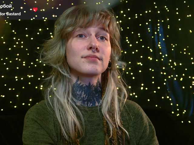 LittleSpaceMouse-'s BongaCams show and profile