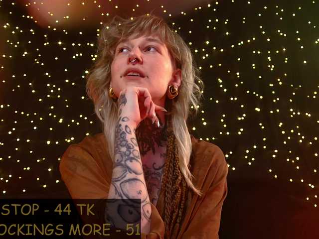 LittleSpaceMouse-'s BongaCams show and profile