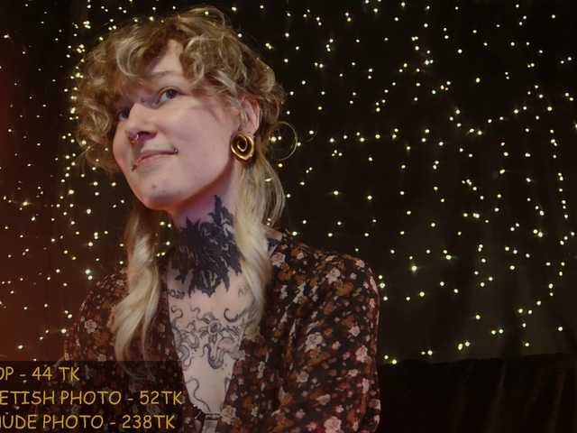 LittleSpaceMouse- live webcam show