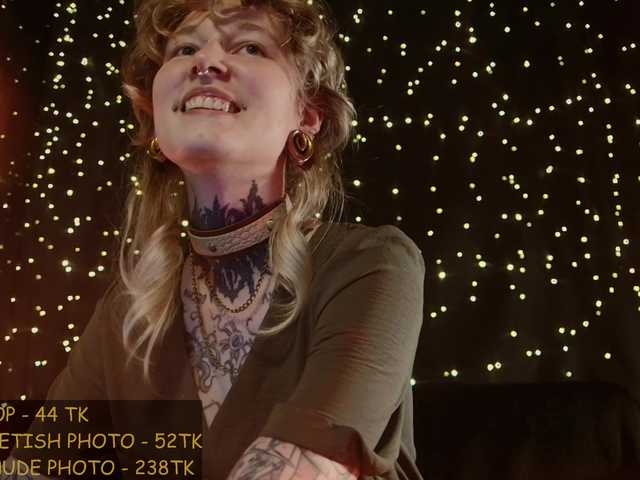 LittleSpaceMouse- live webcam show