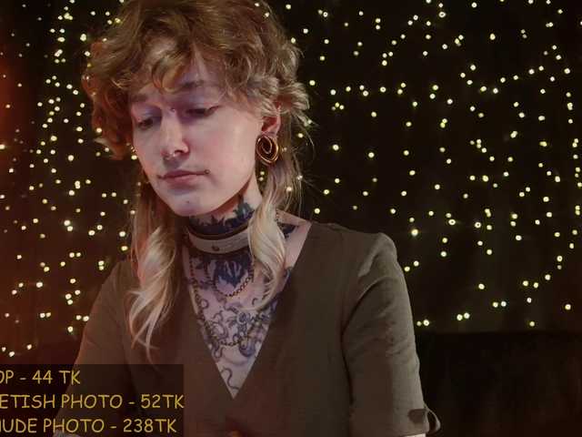 LittleSpaceMouse- live webcam show
