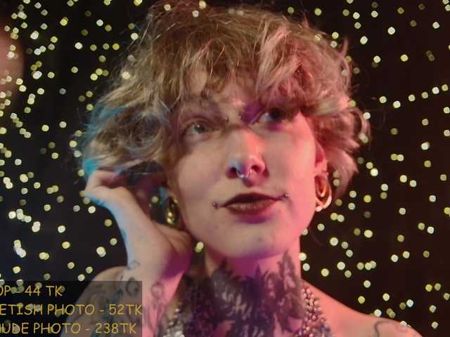 LittleSpaceMouse- live webcam show