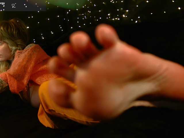 LittleSpaceMouse-'s BongaCams show and profile