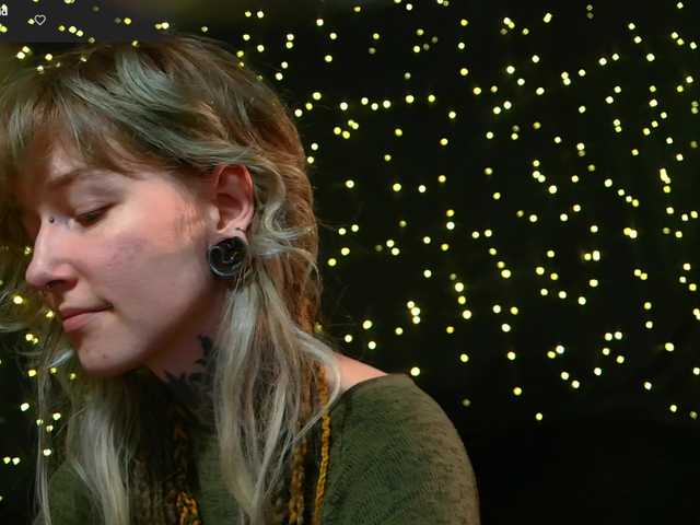 LittleSpaceMouse-'s BongaCams show and profile