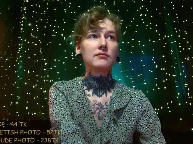 Modella: LittleSpaceMouse-