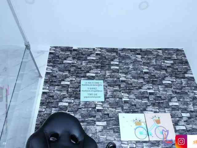 ashley_crotez webcam