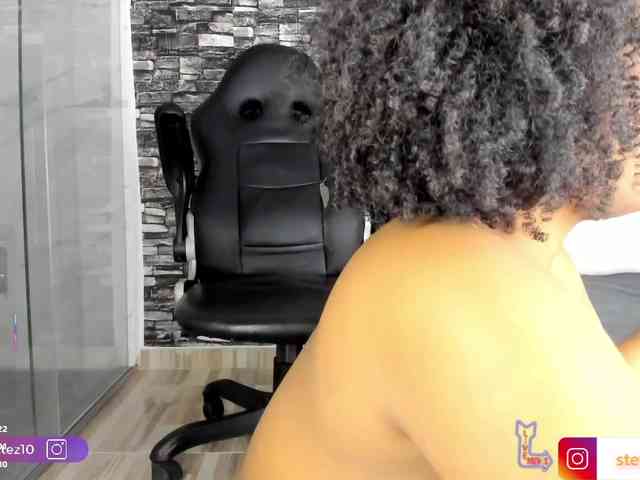 ashley_crotez