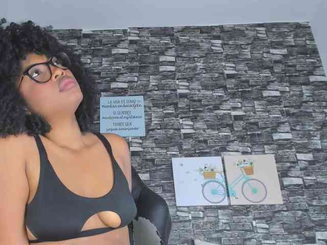ashley_crotez webcam