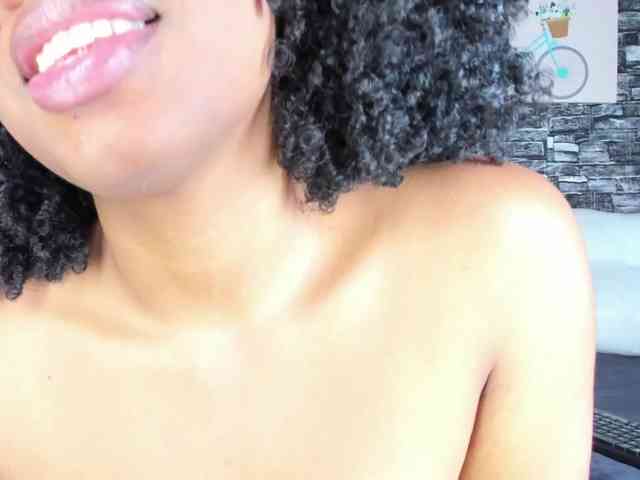 ashley_crotez webcam