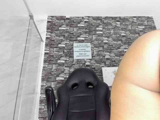 ashley_crotez webcam