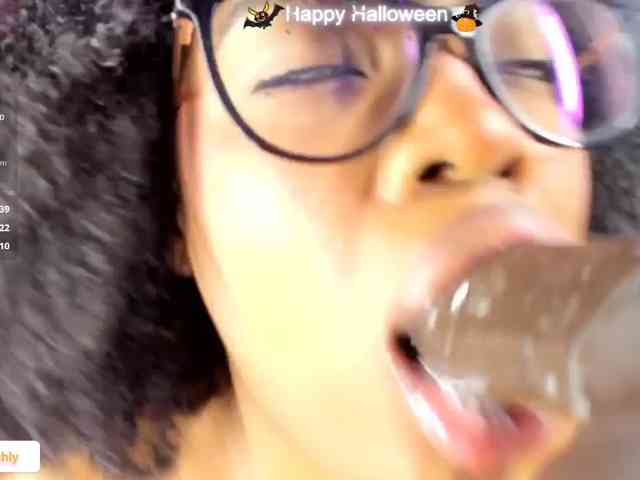 ashley_crotez