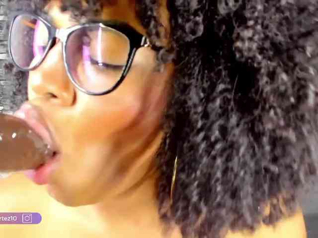 ashley_crotez webcam
