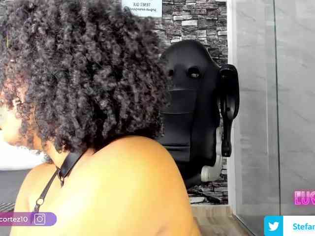 ashley_crotez webcam