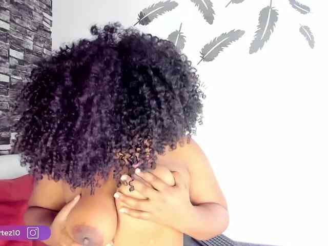 ashley_crotez webcam