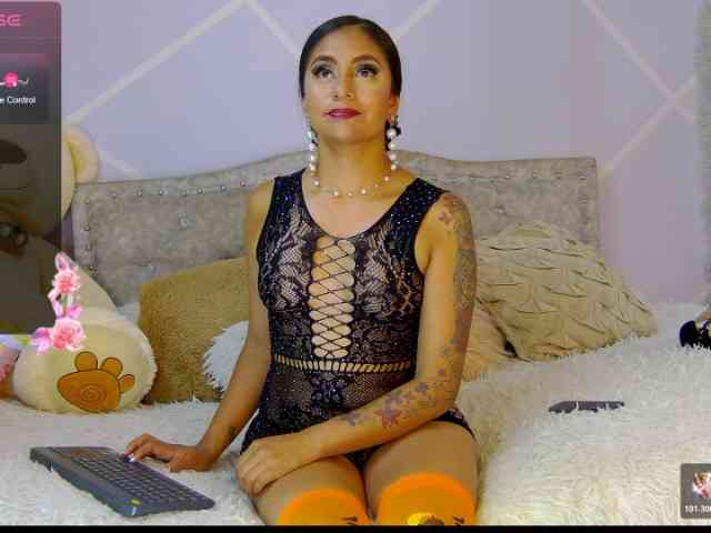 Modelo: Natashashine1