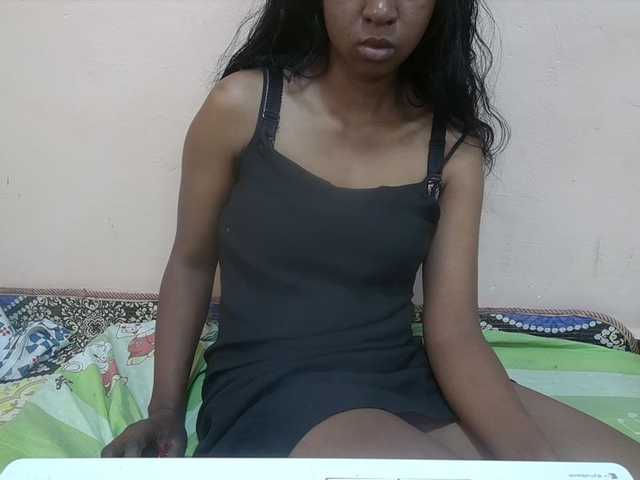 Rithanya live cam on BongaCams
