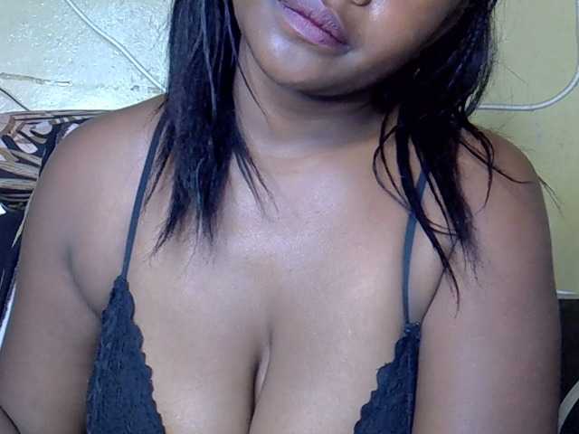 Camgirl Rithanya sur Bongacams