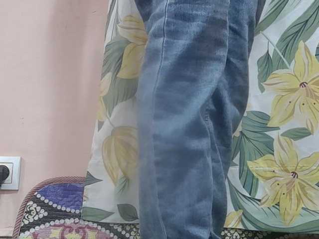 Rithanya live cam on BongaCams