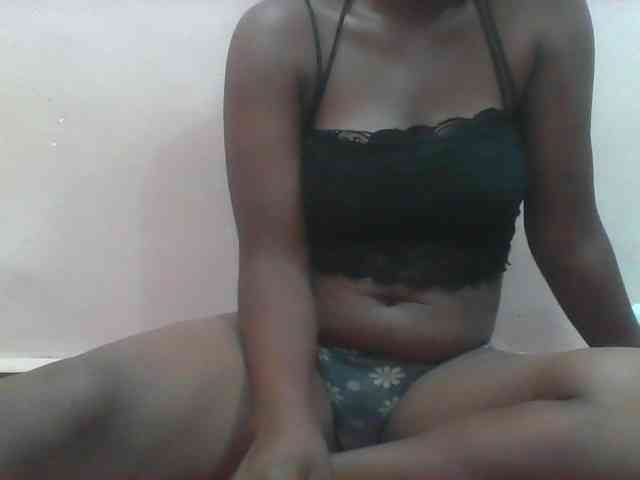 Rithanya Live Webcam on BongaCams