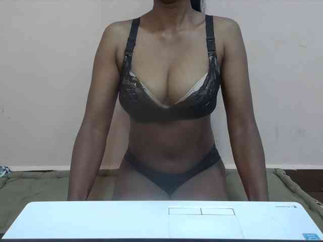 Rithanya webcam