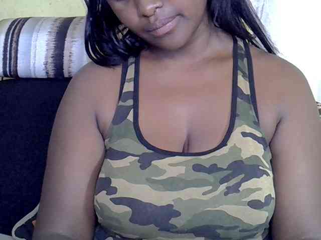 Rithanya Live Webcam on BongaCams