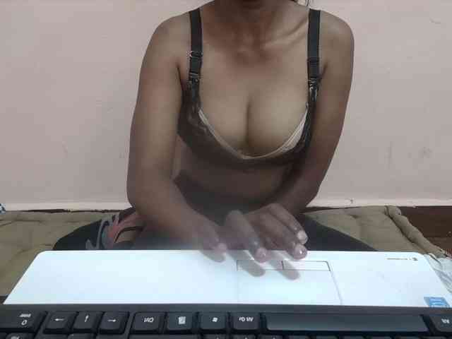 Rithanya webcam