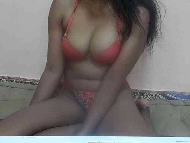 Rithanya Live Webcam on BongaCams