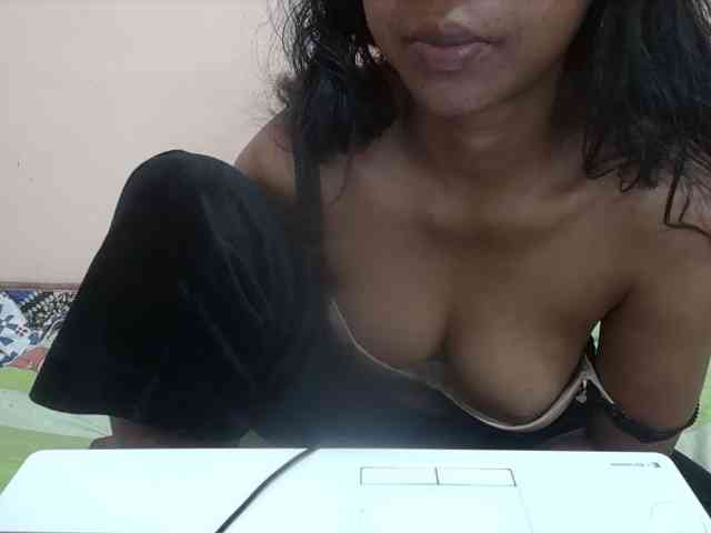 Rithanya webcam