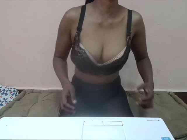 Rithanya webcam