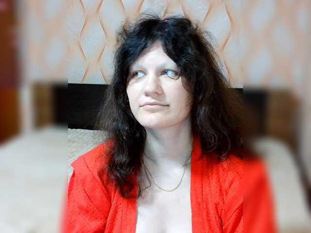 Flowerlily live cam on BongaCams