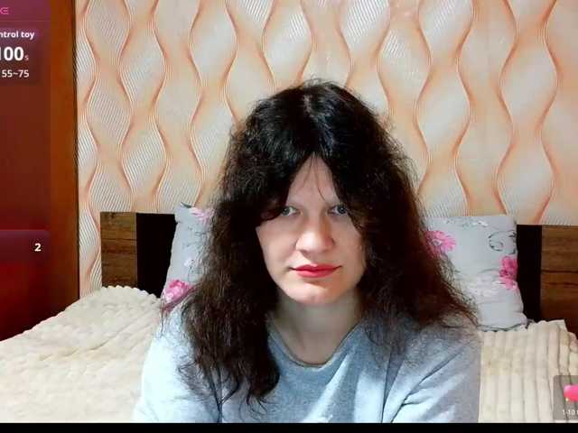 Flowerlily, 25 y/o - Live Cam on BongaCams