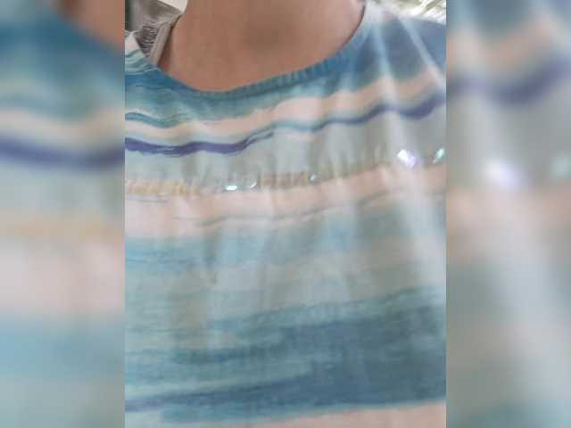 Flowerlily live cam on BongaCams