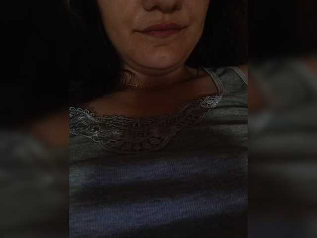 Flowerlily live cam on BongaCams