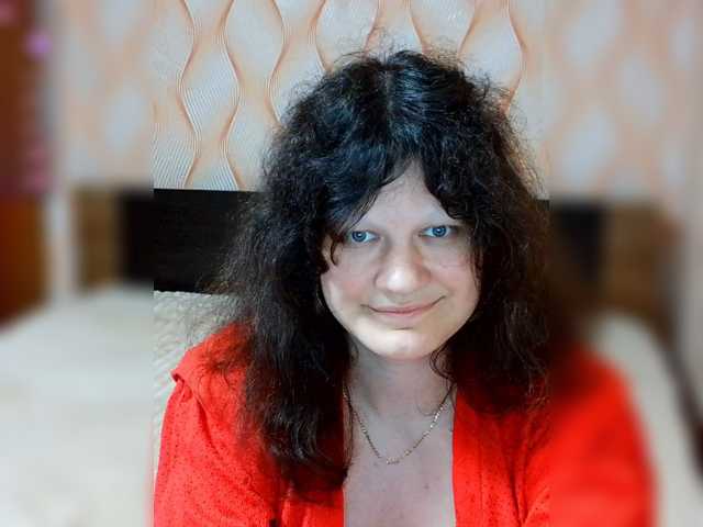 Flowerlily live cam on BongaCams