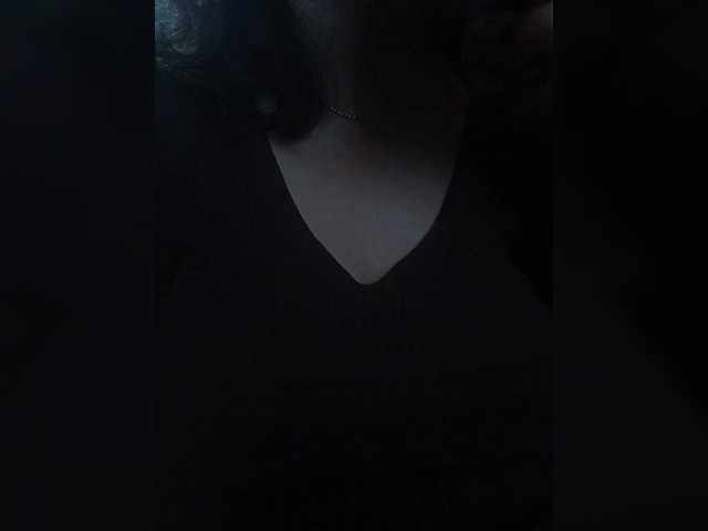 Flowerlily live cam on BongaCams