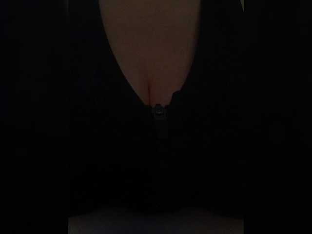 Flowerlily live cam on BongaCams