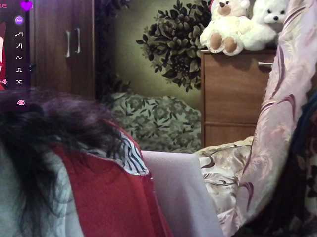 Flowerlily's BongaCams show and profile