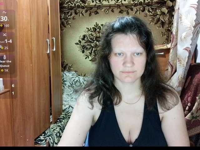 Flowerlily live cam on BongaCams