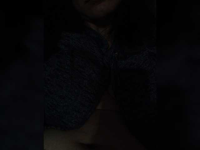 Flowerlily live cam on BongaCams
