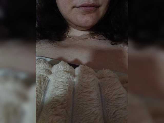 Flowerlily live cam on BongaCams