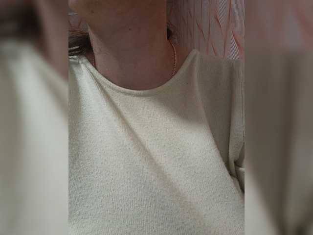 Flowerlily live cam on BongaCams