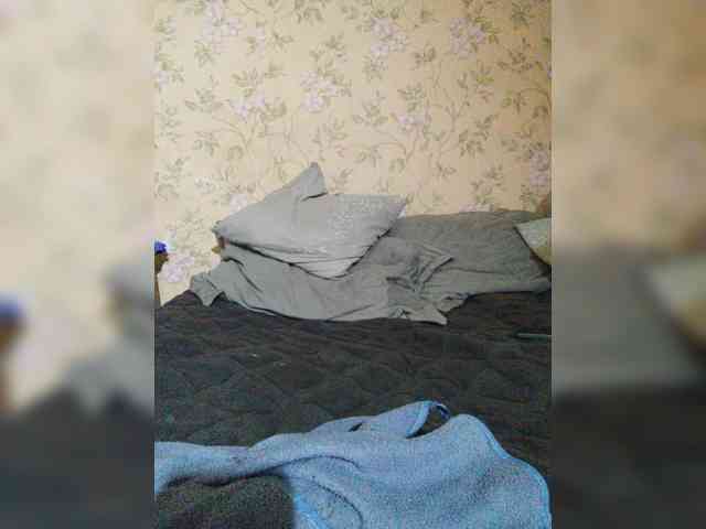 Модель: CJlaDkuE_MblcJlu