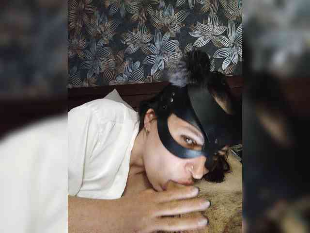 CJlaDkuE_MblcJlu webcam