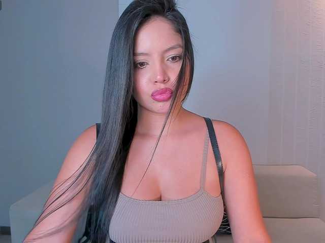 NinaMichelle's BongaCams show and profile