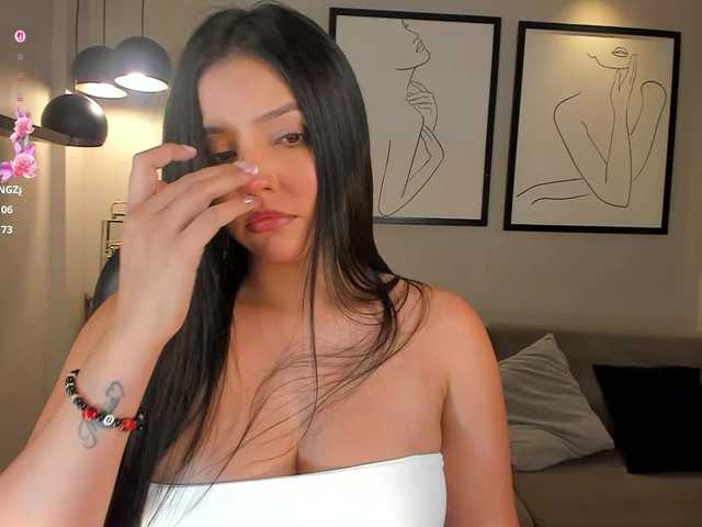NinaMichelle live webcam show